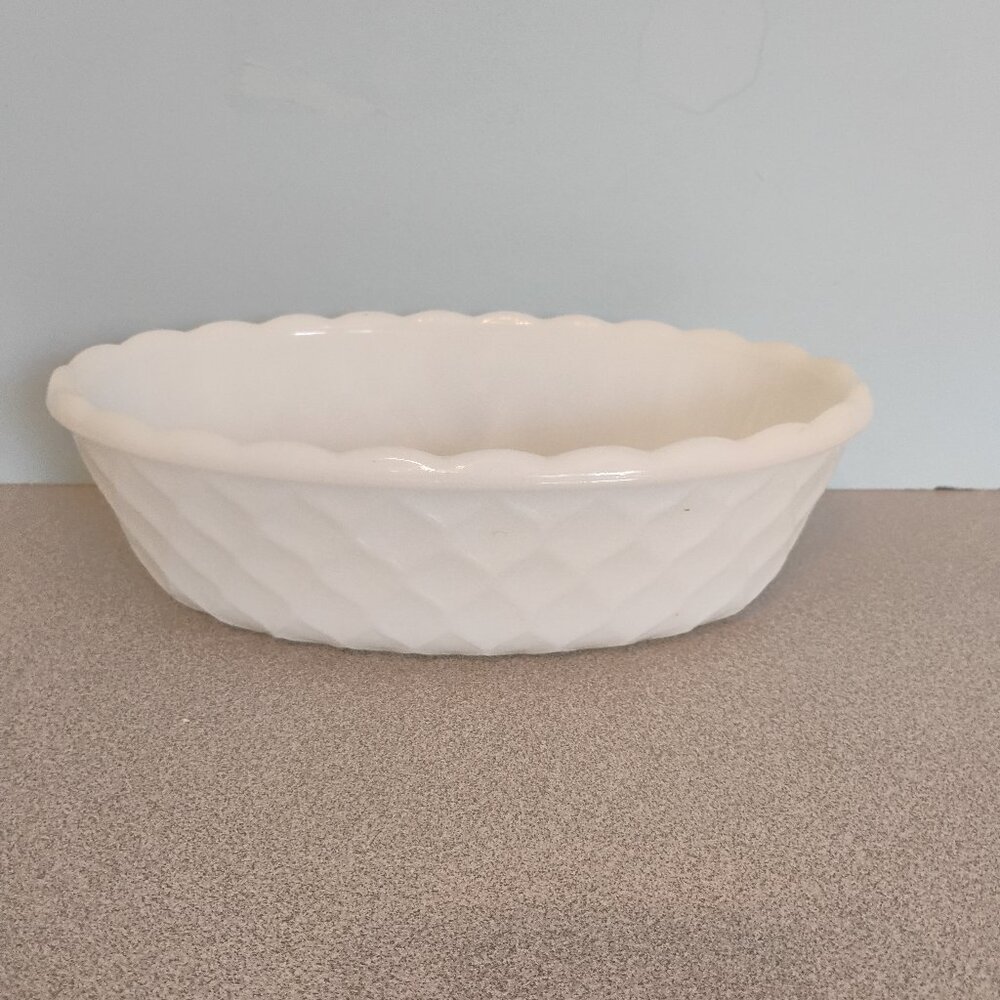 EO Brody Vintage Quilted Diamond Pattern Milk Glass Bowl